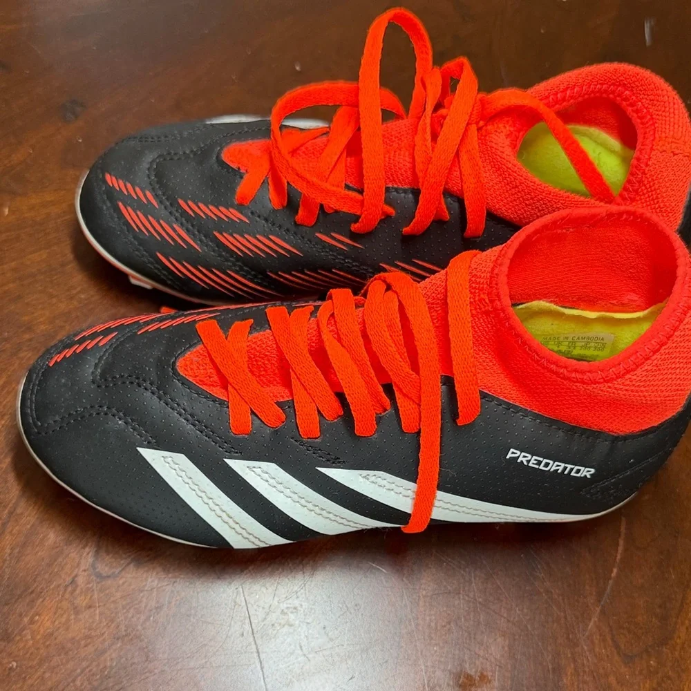 Adidas Kids‎ Black and Red Sneakers